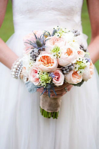  букет невесты из пионовидных роз