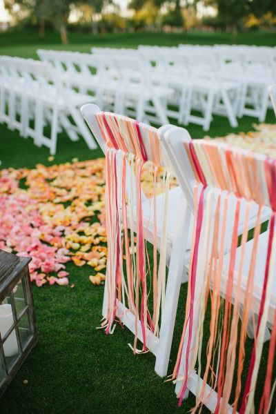 Оформление стульев на свадьбу
