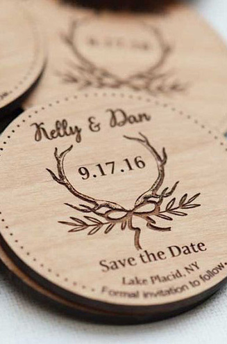 приглашение на свадьбу из дерева