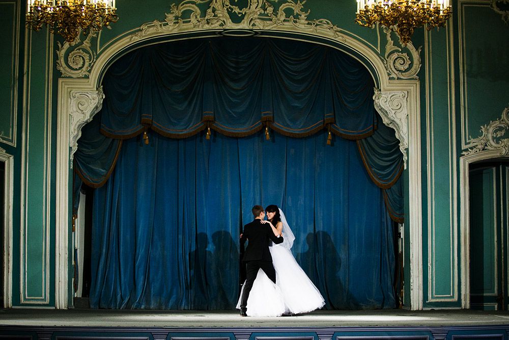 свадебная фотосессия во дворце Белосельских-Белозерских